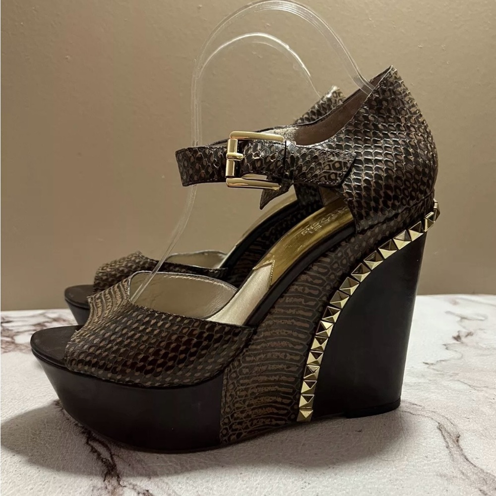 Michael Michael Kors Women’s Studded Wedge Platform Ella Sandals Size 9.5